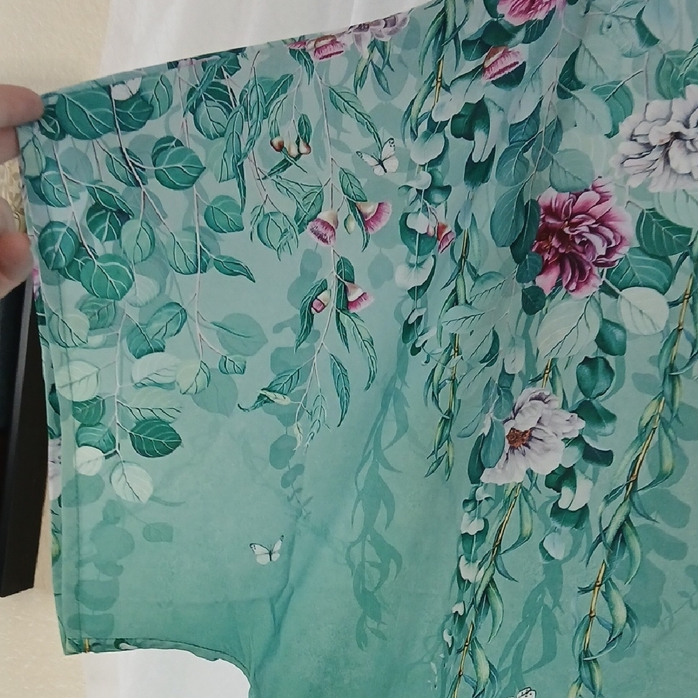 Scoop Neck Green Floral Tunic 4XL Short Sleeve Top - Picture 3 of 8